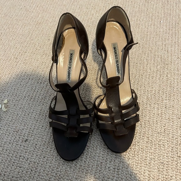 Manolo Blahnik Pumps - Picture 7 of 7